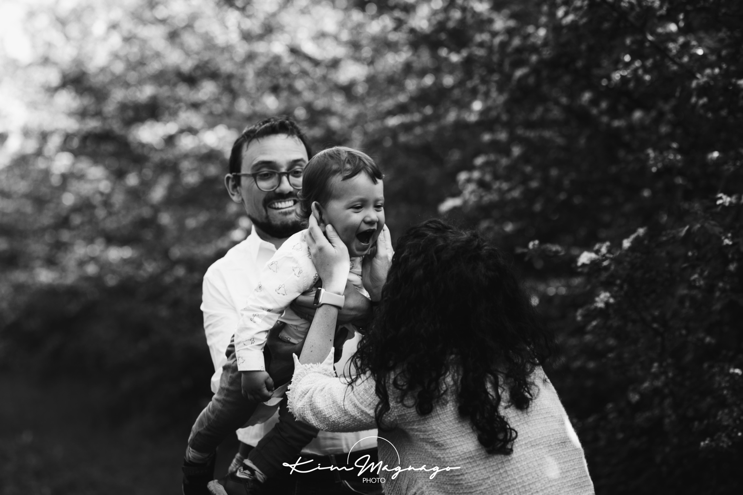 foto professionale di famiglia felice